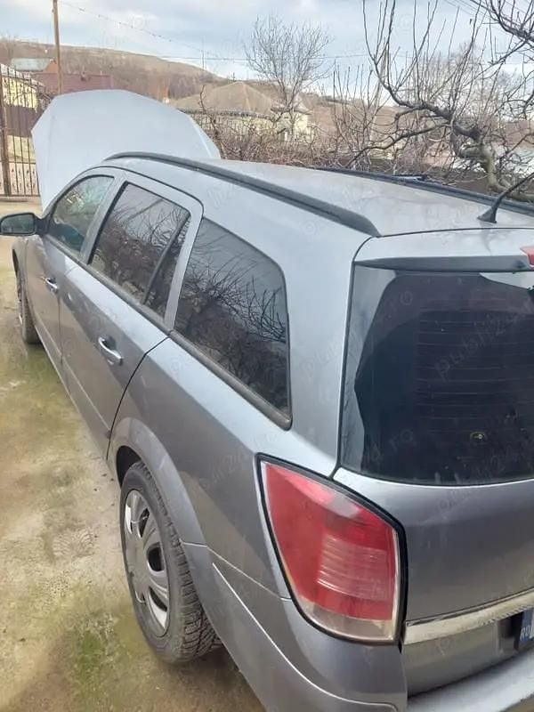 Second-hand Opel Astra 101 CP (74 kW) 2006 Break