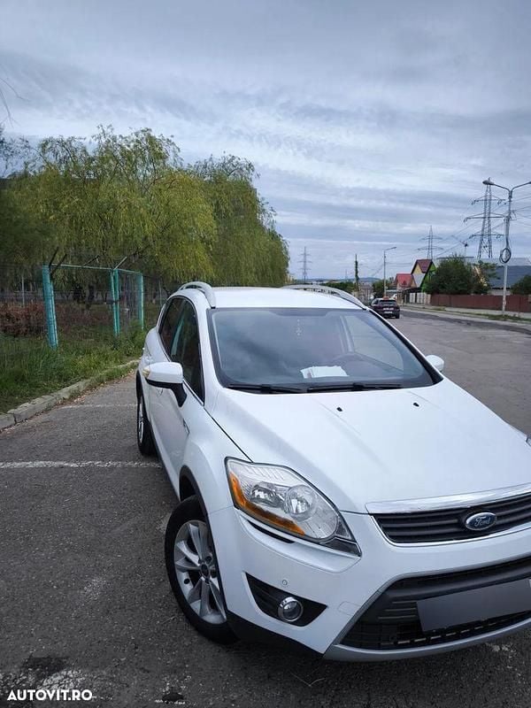 Culoarealb Utilizat 2012 Ford Kuga Trend SUV | 6.300 EUR (Preț OK) - Imagine 1/4