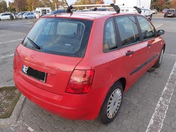Rosu Utilizat 2005 Fiat Stilo Hatchback | 1.300 EUR - Imagine 1/4