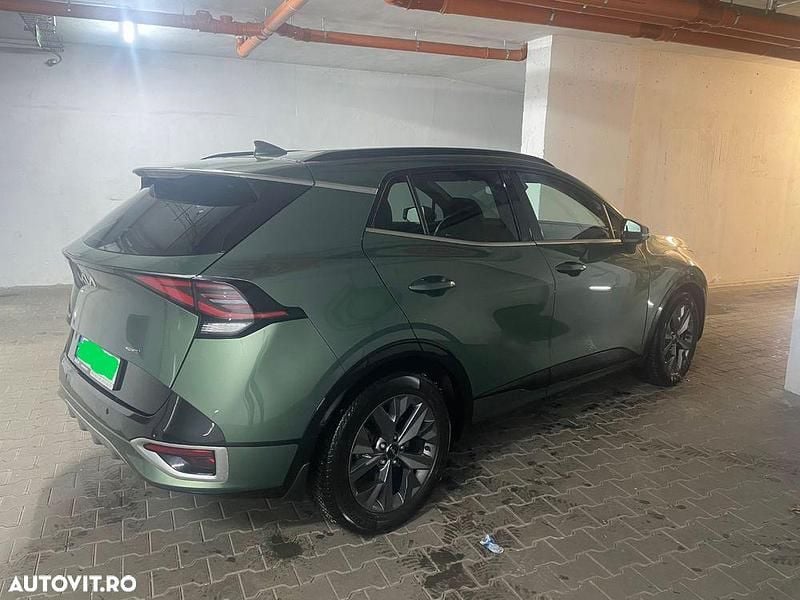 Second-hand Kia Sportage GT-Line 180 CP (132 kW) 2023 Culoareverde SUV