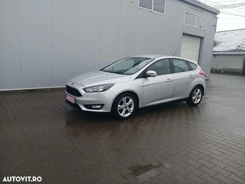 Culoaregri Second-hand 2016 Ford Focus Hatchback | 5.190 EUR (Super Preț) - Imagine 1/4