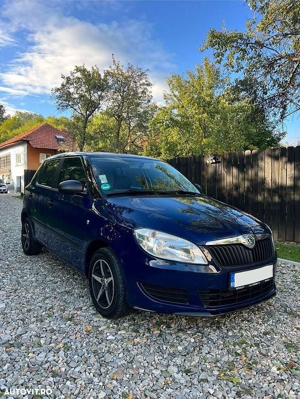 Culoarealbastru Utilizat 2012 Skoda Fabia Active Hatchback | 3.100 EUR (Preț bun) - Imagine 1/4