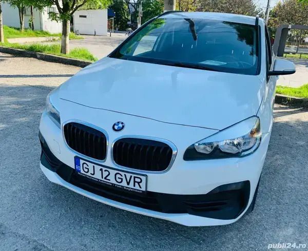 Utilizat 2020 BMW 218 Gran Tourer Monovolum | 12.950 EUR - Imagine 1/4