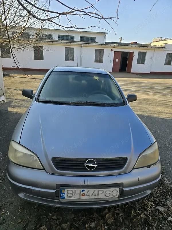 Utilizat 2005 Opel Astra Hatchback | 750 EUR (Preț bun) - Imagine 1/4