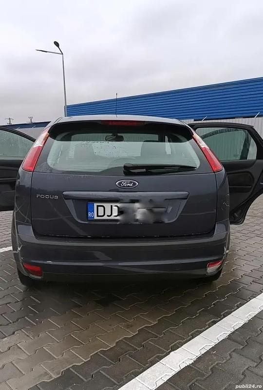 Second-hand Ford Focus Titanium 125 CP (91 kW) 2007 Hatchback