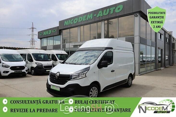 Alb Utilizat 2025 Renault Trafic Van | 15.719 EUR (Preț bun) - Imagine 1/4