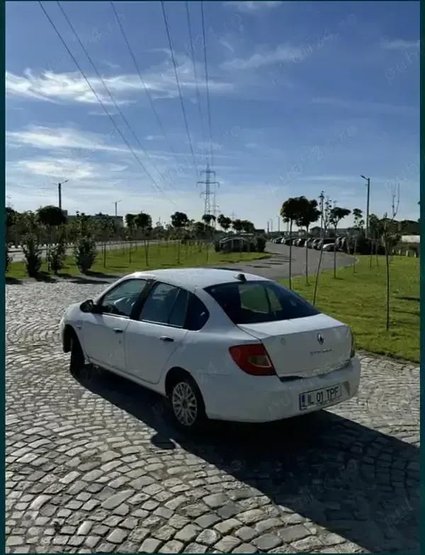 Utilizat 2011 Renault Symbol II Berlinǎ | 1.600 EUR (Super Preț) - Imagine 1/4