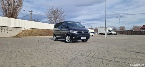 Second-hand VW Multivan Highline 179 CP (131 kW) 2013 Negru Van
