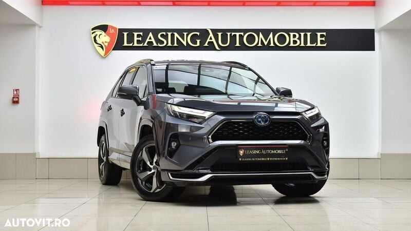 Second-hand Toyota RAV4 Hybrid Style 306 CP (225 kW) 2023 Gri SUV