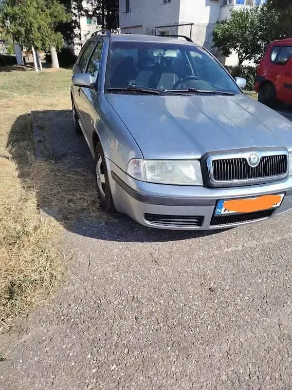 Utilizat 2004 Skoda Octavia Break | 1.700 EUR (Puțin scump) - Imagine 1/4