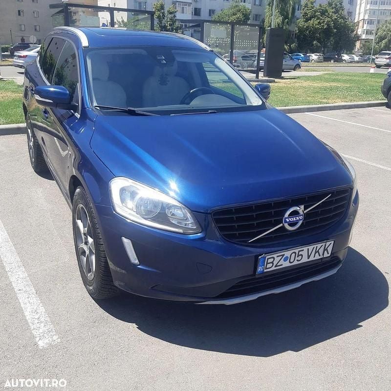 Culoarealbastru Utilizat 2016 Volvo XC60 Ocean Race SUV | 16.250 EUR (Super Preț) - Imagine 1/4