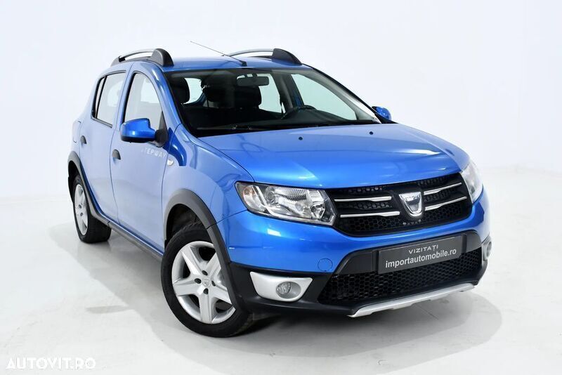 Albastru Utilizat 2014 Dacia Sandero Prestige Hatchback | 5.990 EUR (Puțin scump) - Imagine 1/3
