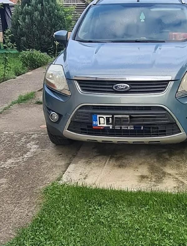 Utilizat 2009 Ford Kuga SUV | 4.000 EUR (Super Preț) - Imagine 1/4