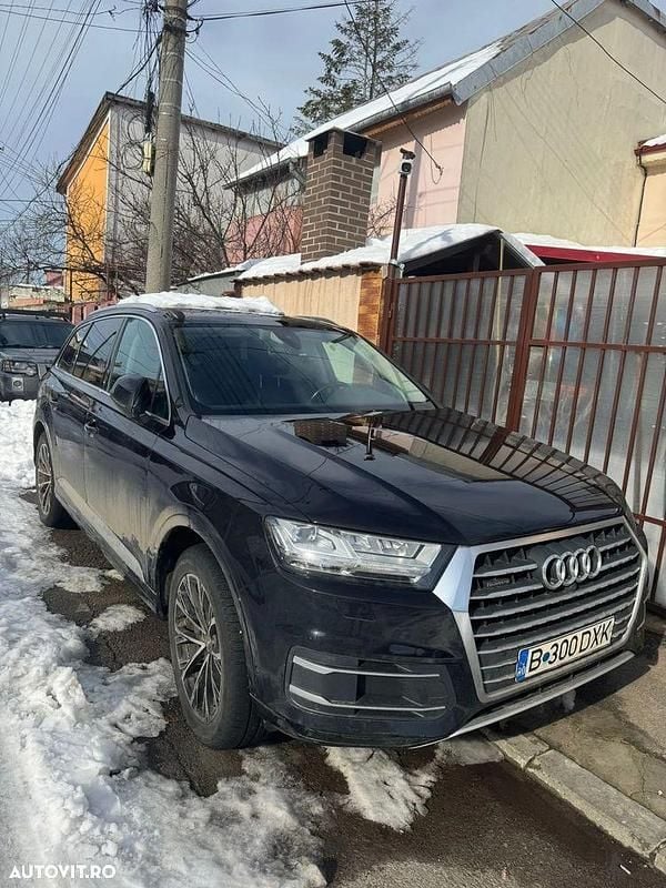 Second-hand Audi Q7 218 CP (160 kW) 2018 Culoarenegru SUV