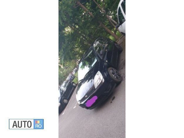 Second-hand Ford Fiesta 80 CP (58 kW) 2005 Albastru Hatchback