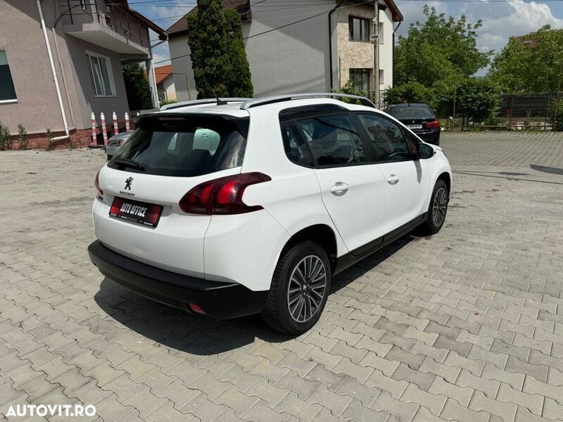 Second-hand Peugeot 2008 Active 99 CP (72 kW) 2019 Alb SUV