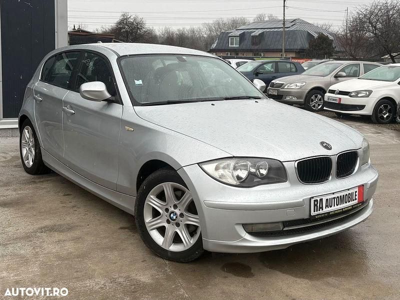Second-hand BMW 116 Sport Line 116 CP (85 kW) 2011 Culoareargint Hatchback