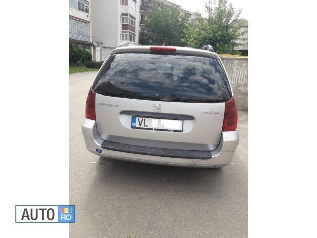 Gri Utilizat 2002 Peugeot 307 Break | 1.650 EUR - Imagine 1/3