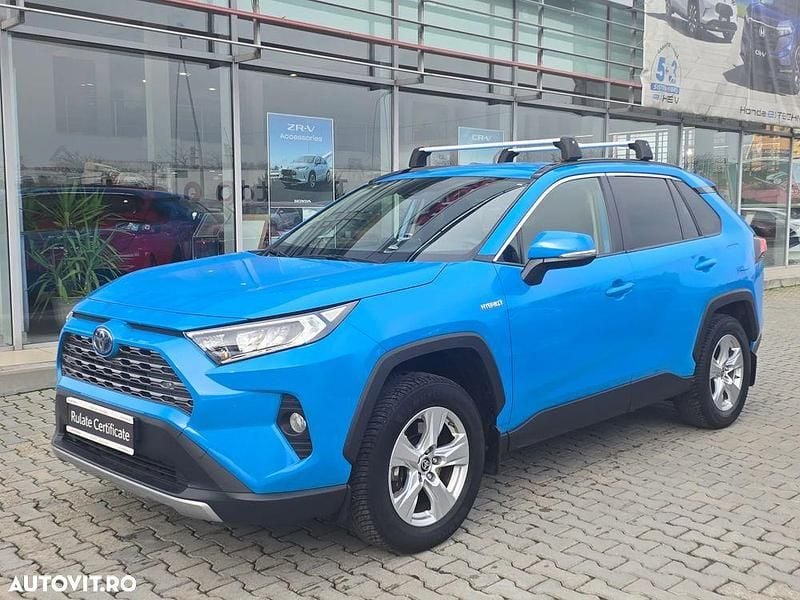 Second-hand Toyota RAV4 Hybrid 222 CP (163 kW) 2021 Culoarealbastru SUV
