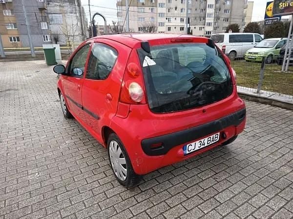 Second-hand Peugeot 107 50 CP (36 kW) 2005 Hatchback