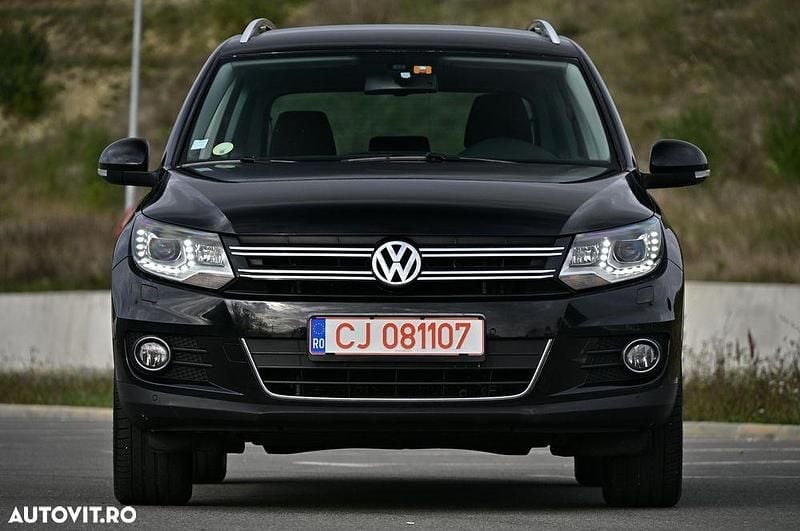 Culoarenegru Utilizat 2012 VW Tiguan Style SUV | 10.150 EUR (Preț OK) - Imagine 1/4