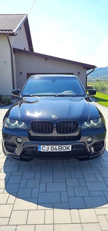 Culoarenegru Utilizat 2011 BMW X5 Sport Line SUV | 12.500 EUR (Scump) - Imagine 1/4