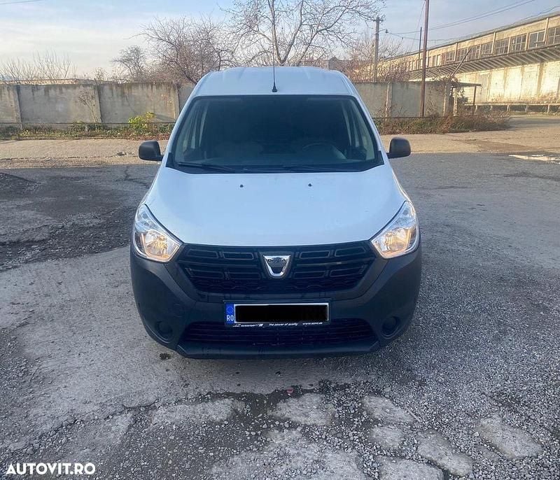 Second-hand Dacia Dokker Ambiance 102 CP (75 kW) 2019 Culoarealb Monovolum