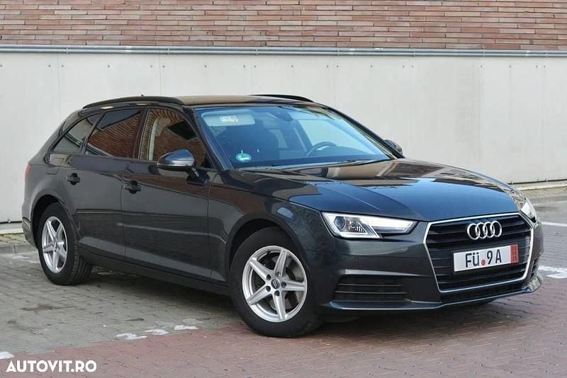Gri Utilizat 2018 Audi A4 Break | 10.850 EUR (Super Preț) - Imagine 1/4