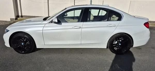 Utilizat 2018 BMW 330 Berlinǎ | 19.999 EUR (Preț OK) - Imagine 1/4