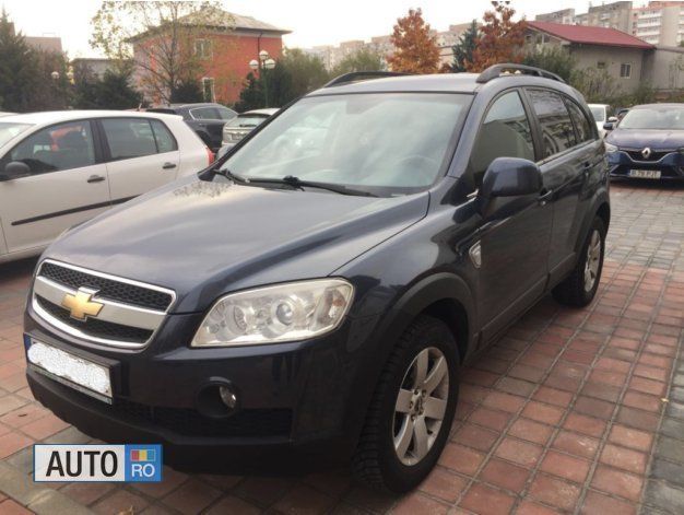 Second-hand Chevrolet Captiva 136 CP (100 kW) 2007 Gri SUV