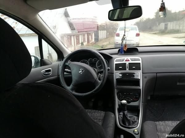 Second-hand Peugeot 307 80 CP (58 kW) 2003 Argintiu Berlinǎ