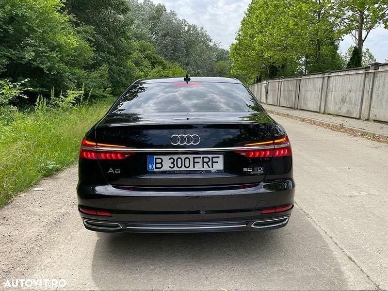 Culoarenegru Utilizat 2020 Audi A6 Break | 32.800 EUR (Preț bun) - Imagine 1/4