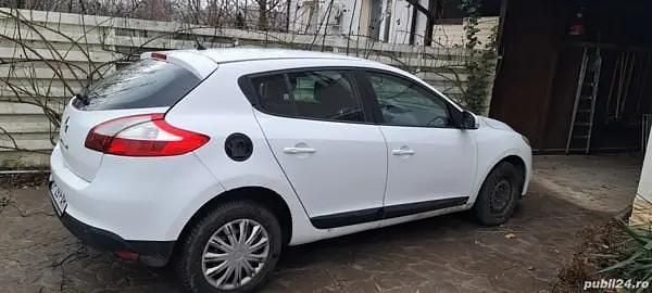 Second-hand Renault Mégane III 90 CP (66 kW) 2010 Hatchback