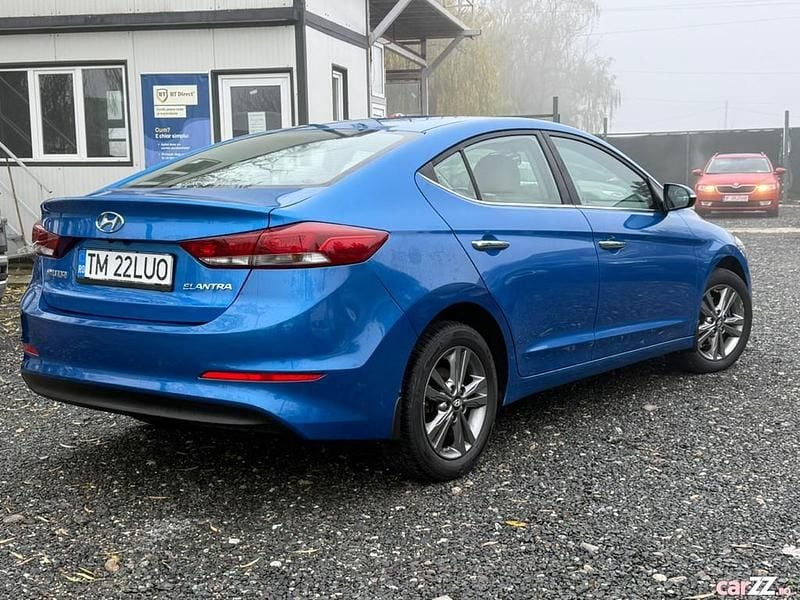 Second-hand Hyundai Elantra 136 CP (100 kW) 2017 Albastru Berlinǎ