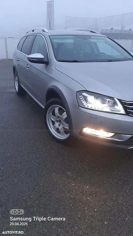 Culoareargint Utilizat 2012 VW Passat Alltrack Break | 7.850 EUR (Preț OK) - Imagine 1/4