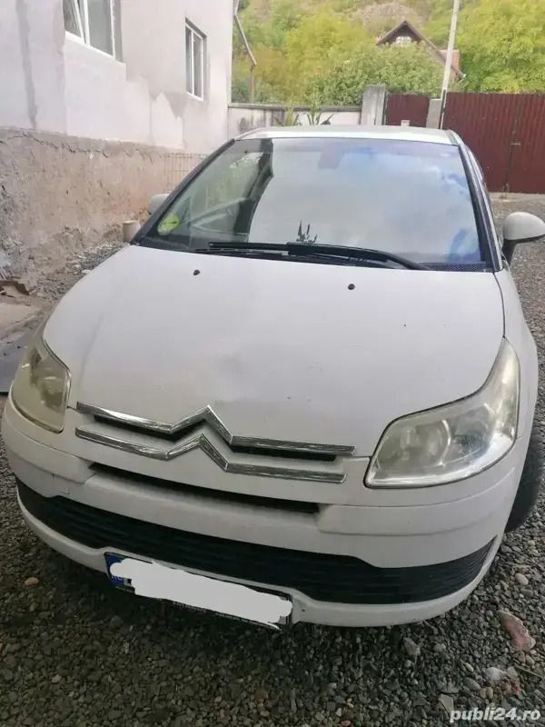 Utilizat 2007 Citroën C4 Coupe | 800 EUR (Preț OK) - Imagine 1/4