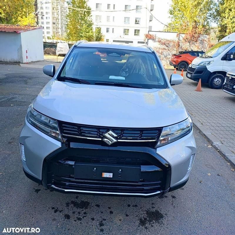 Culoareargint Nouă 2025 Suzuki Vitara SUV | 22.510 EUR (Preț OK) - Imagine 1/4