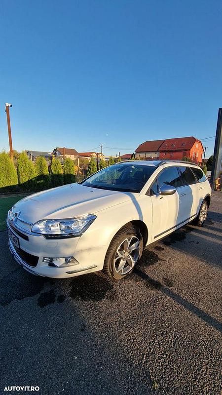 Second-hand Citroën C5 Exclusive 204 CP (150 kW) 2014 Culoarealb Break