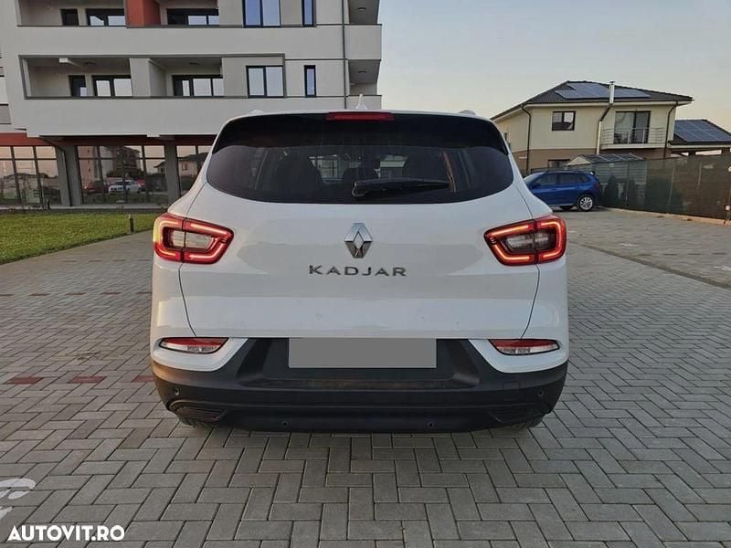 Second-hand Renault Kadjar 130 CP (95 kW) 2022 Culoarealb SUV