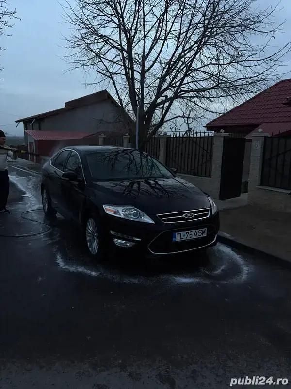 Second-hand Ford Mondeo 140 CP (102 kW) 2013 Hatchback