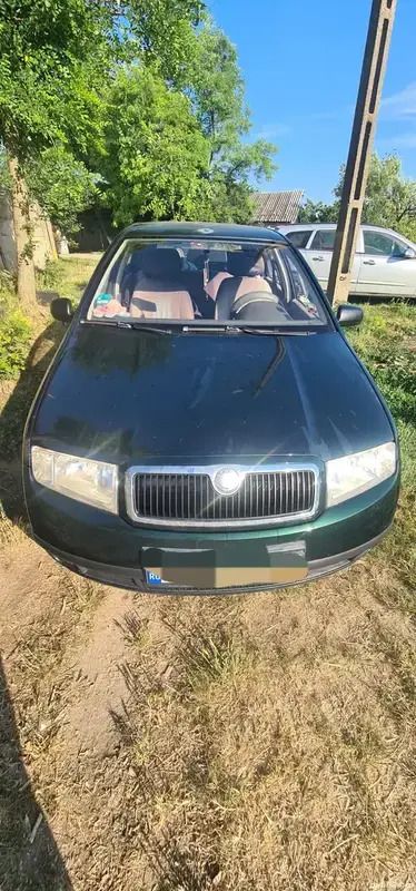 Utilizat 2002 Skoda Fabia Hatchback | 1.200 EUR (Preț OK) - Imagine 1/4