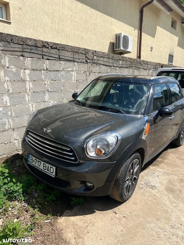 Gri Utilizat 2013 Mini Cooper D Countryman SUV | 8.700 EUR - Imagine 1/4