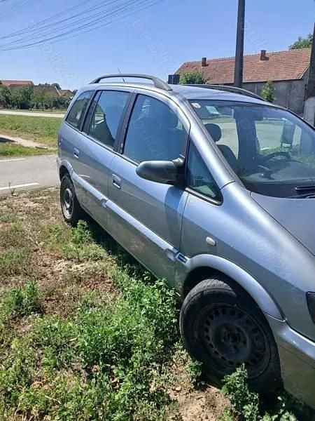 Utilizat 2005 Opel Zafira Monovolum | 350 EUR (Super Preț) - Imagine 1/4