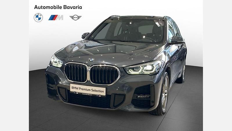 Mineral grey metallic metalizat Utilizat 2021 BMW X1 Performance SUV | 29.379 EUR (Scump) - Imagine 1/4