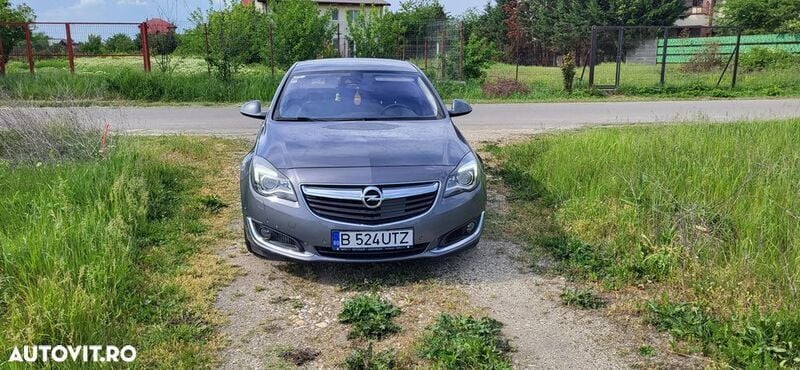 Gri Utilizat 2015 Opel Insignia Edition Berlinǎ | 7.800 EUR (Preț OK) - Imagine 1/4