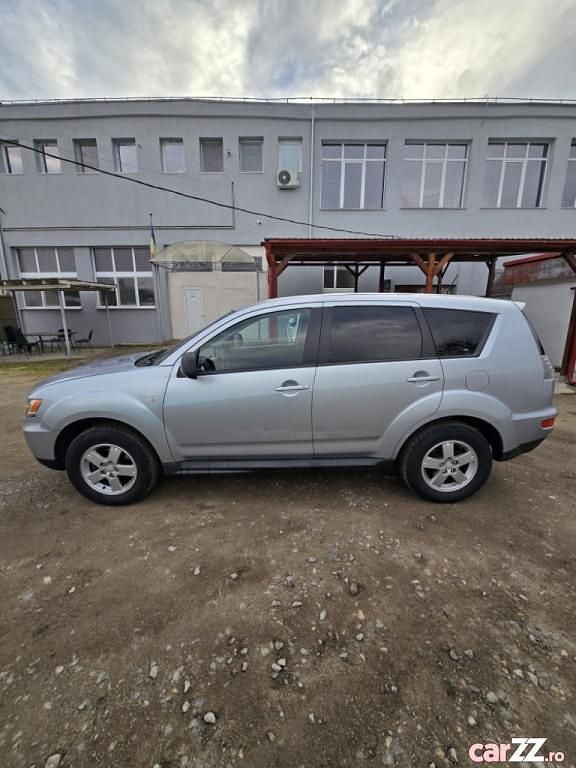 Second-hand Mitsubishi Outlander 177 CP (130 kW) 2011 Gri SUV