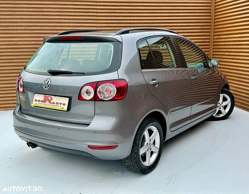 Second-hand VW Golf VI Comfortline 110 CP (80 kW) 2010 Culoaregri Hatchback