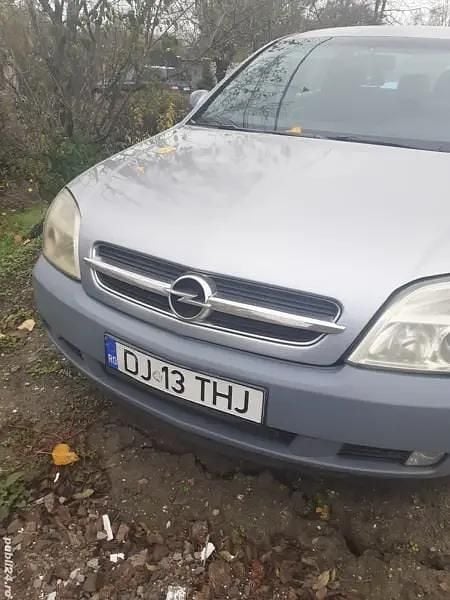 Utilizat 2003 Opel Vectra OPC Berlinǎ | 750 EUR - Imagine 1/2