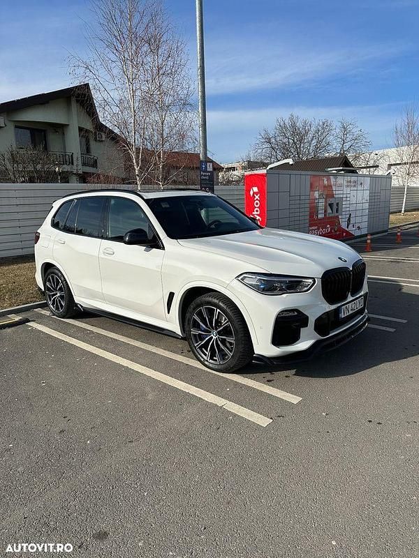 Second-hand BMW X5 Comfort Edition 394 CP (289 kW) 2020 Culoarealb SUV