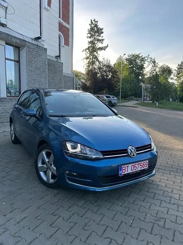 Albastru Utilizat 2014 VW Golf VII Highline Hatchback | 9.100 EUR (Preț OK) - Imagine 1/4